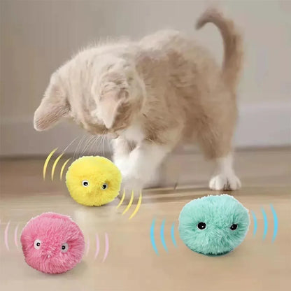 Bola interactiva de peluche para gatos con sonido.