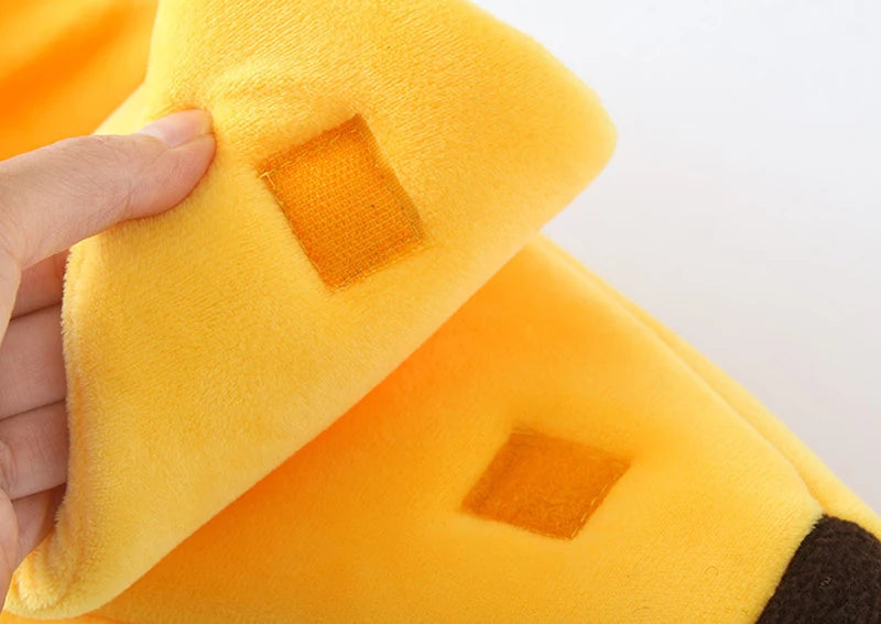 Cama plátano para mascotas. cálida para el invierno